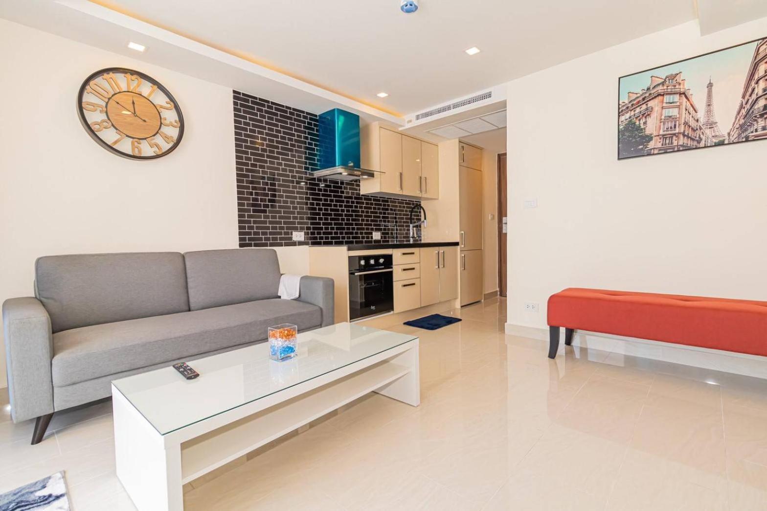 פאטאיה Grand Avenue By Fantasea Beach חדר תמונה